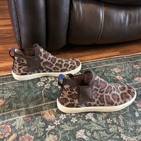 Leopard Print High Top Rothy’s Shoes - Picture 5 of 9